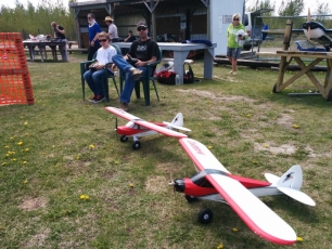 Marcus and Tom preparing to formation fly their Sport Cubs